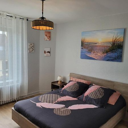 Appartement Paisible En Baie De Morlaix Plougasnou Exterior foto