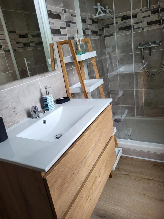 Appartement Paisible En Baie De Morlaix Plougasnou Exterior foto
